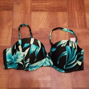 *BUY 2 GET 1 FREE* NWT Bikini Top